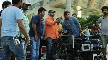 Loading content, please wait...