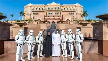 Loading content, please wait...