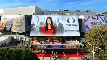 Loading content, please wait...