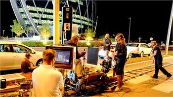 Loading content, please wait...