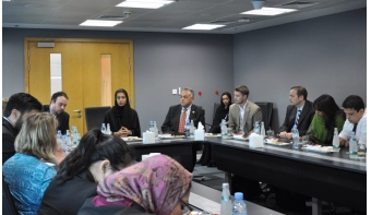 Loading content, please wait...