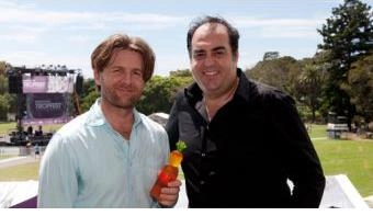 Loading content, please wait...