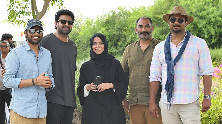 Loading content, please wait...