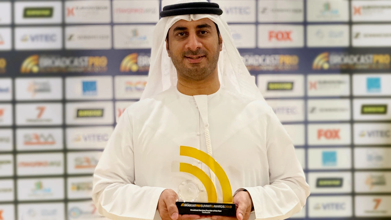 Loading content, please wait...