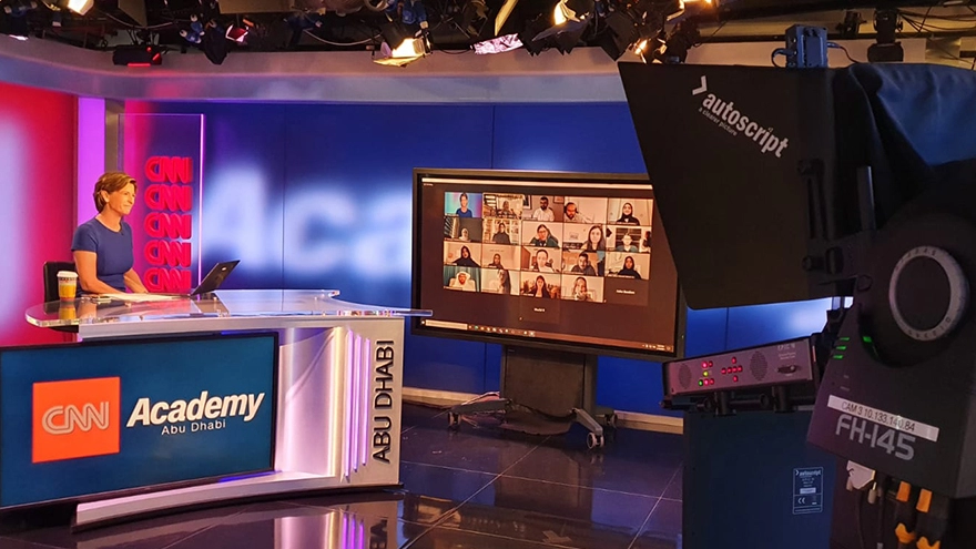 Loading content, please wait...