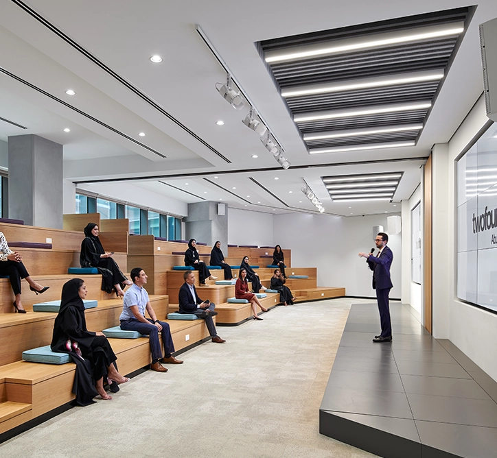 Loading content, please wait...