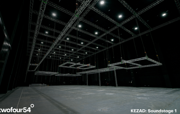 Loading content, please wait...