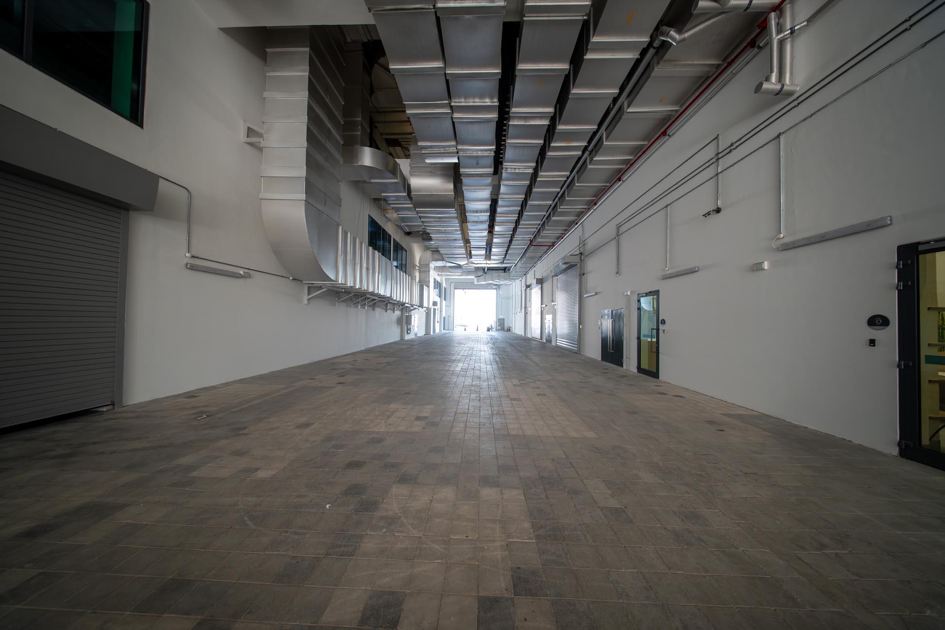 Loading content, please wait...