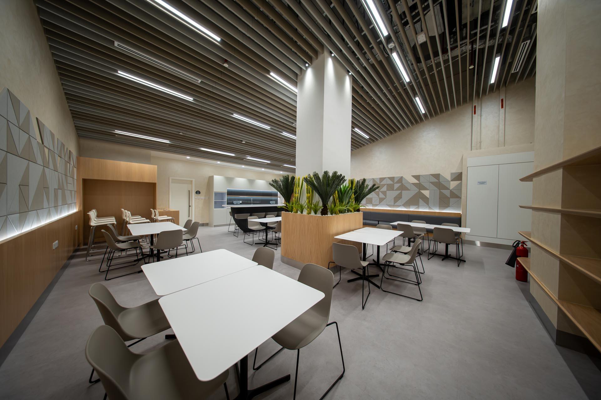 Loading content, please wait...