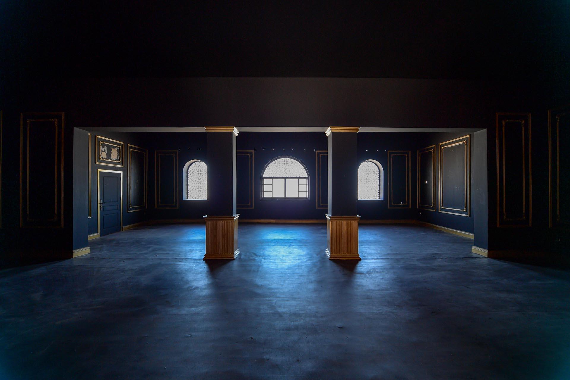 Loading content, please wait...